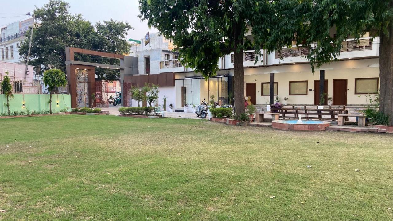 The Kedar Resort Mathura Luaran gambar