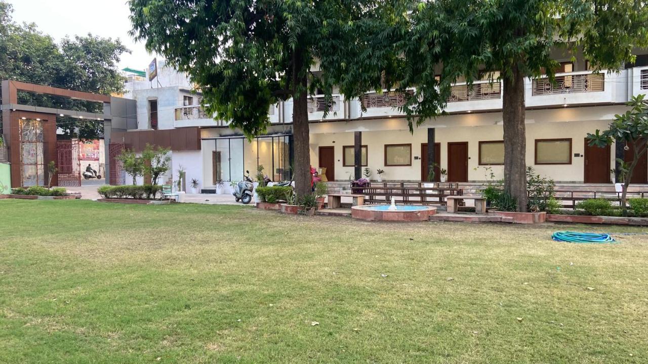 The Kedar Resort Mathura Luaran gambar