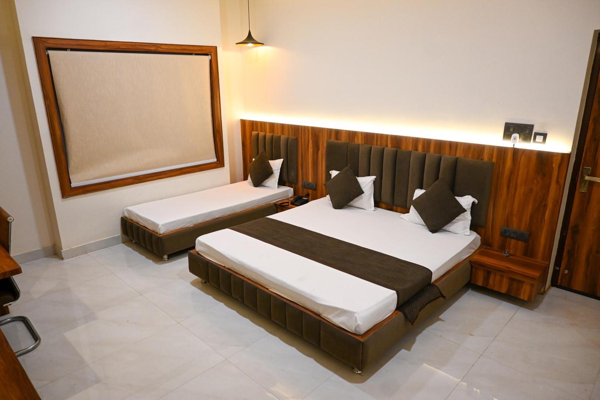 The Kedar Resort Mathura Luaran gambar